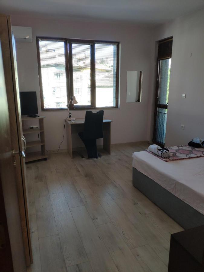 Liliya Apartment プレベン エクステリア 写真