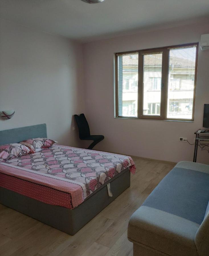 Liliya Apartment プレベン エクステリア 写真