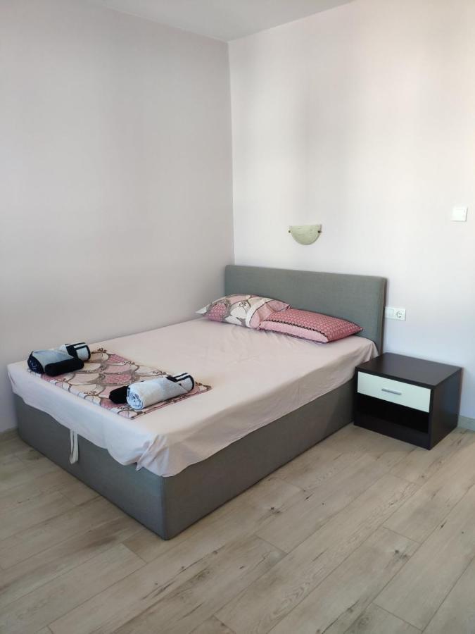 Liliya Apartment プレベン エクステリア 写真